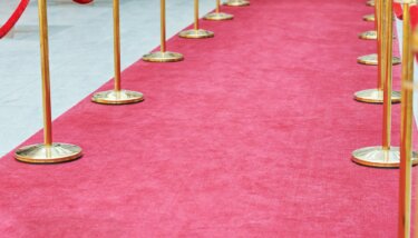 Way to success on the red carpet (Barrier rope)